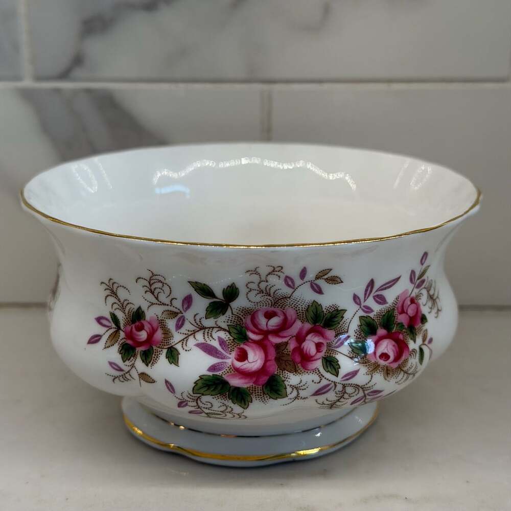 Royal Albert Lavender Rose Open Sugar Bowl